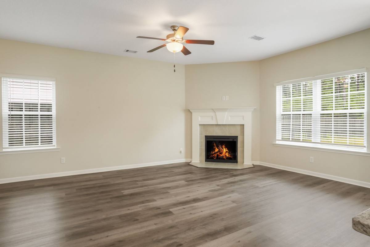 House for rent at 572 Brightleaf Circle, Hinesville, GA 31313