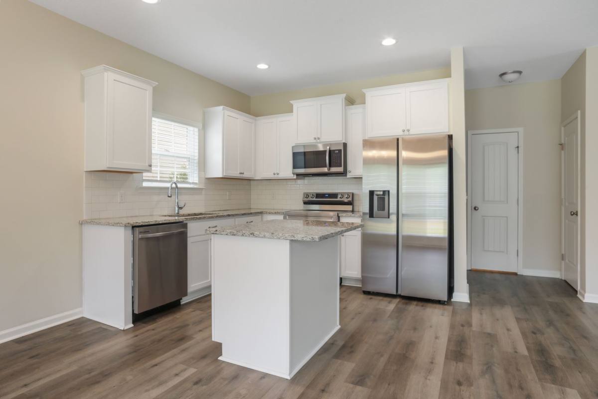House for rent at 572 Brightleaf Circle, Hinesville, GA 31313