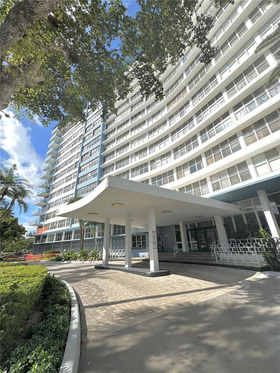 Condo for rent at 7441 Wayne Ave #744110G, Miami Beach, FL 33141