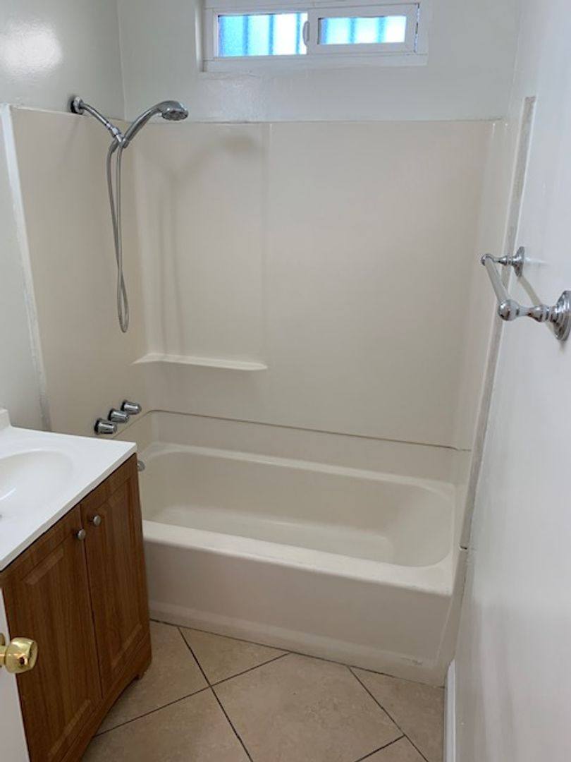 Apartment for rent at 3141 - 3143 Wabash Ave, Los Angeles, CA 90063