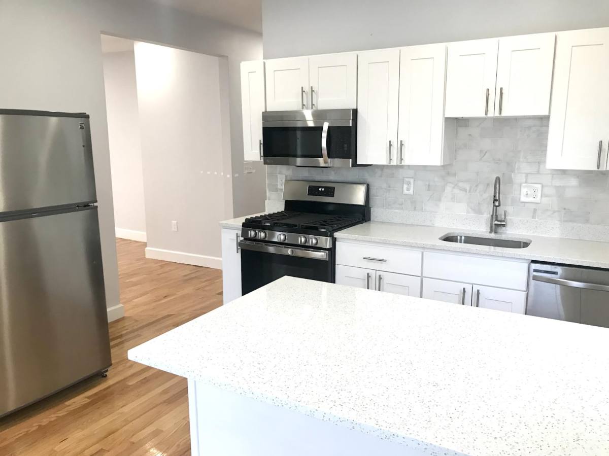 House for rent at 42 Moseley St #2, Dorchester, MA 02125