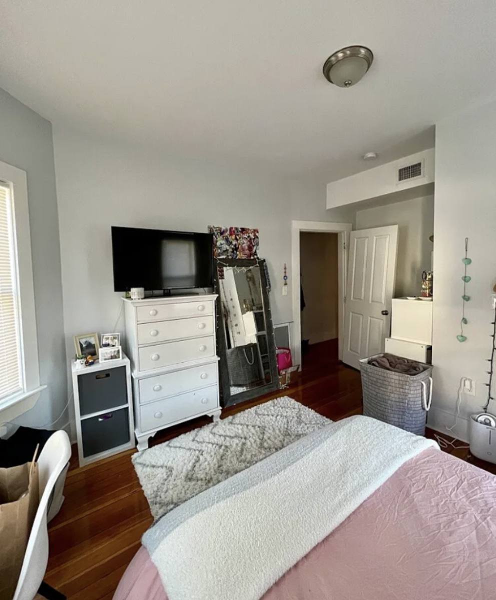 House for rent at 42 Moseley St #2, Dorchester, MA 02125