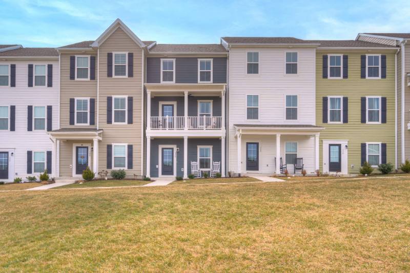 Townhouse for rent at 370 Hamilton Ave NW, Christiansburg, VA 24073