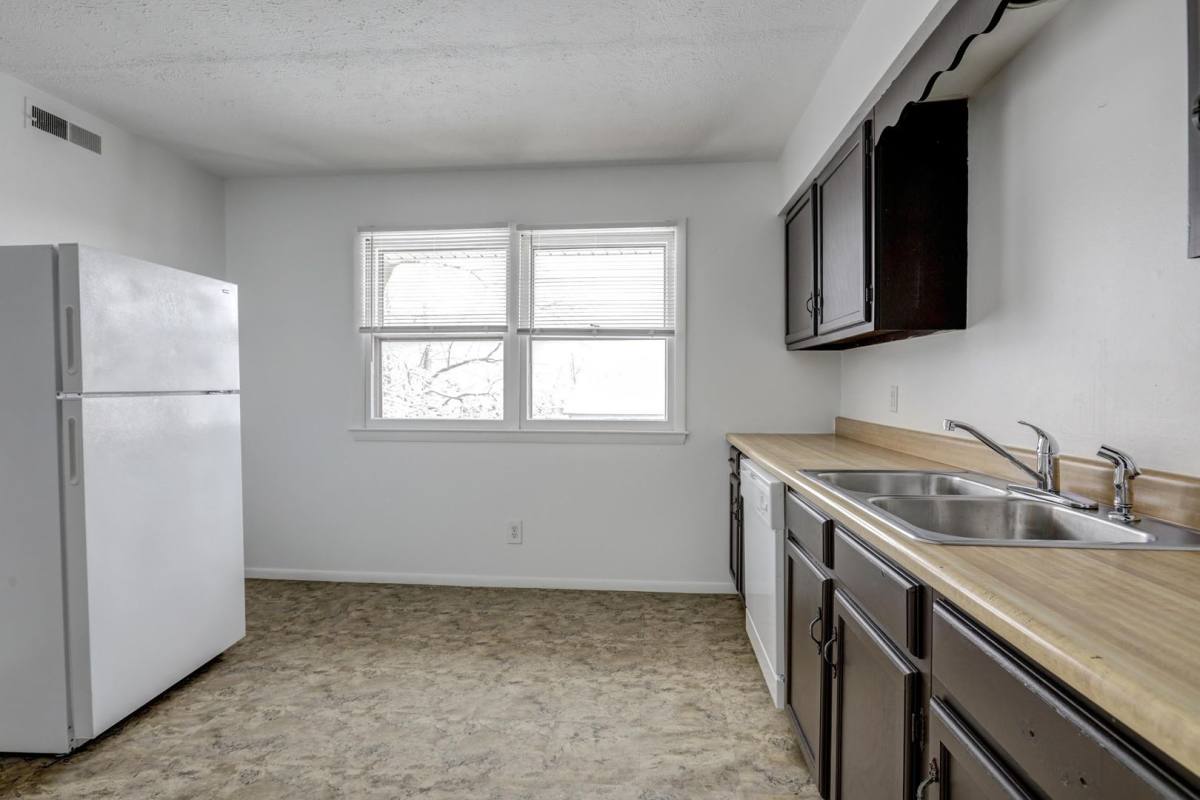 Apartment for rent at 1410 Croxton Ave, Bloomington, IL 61701