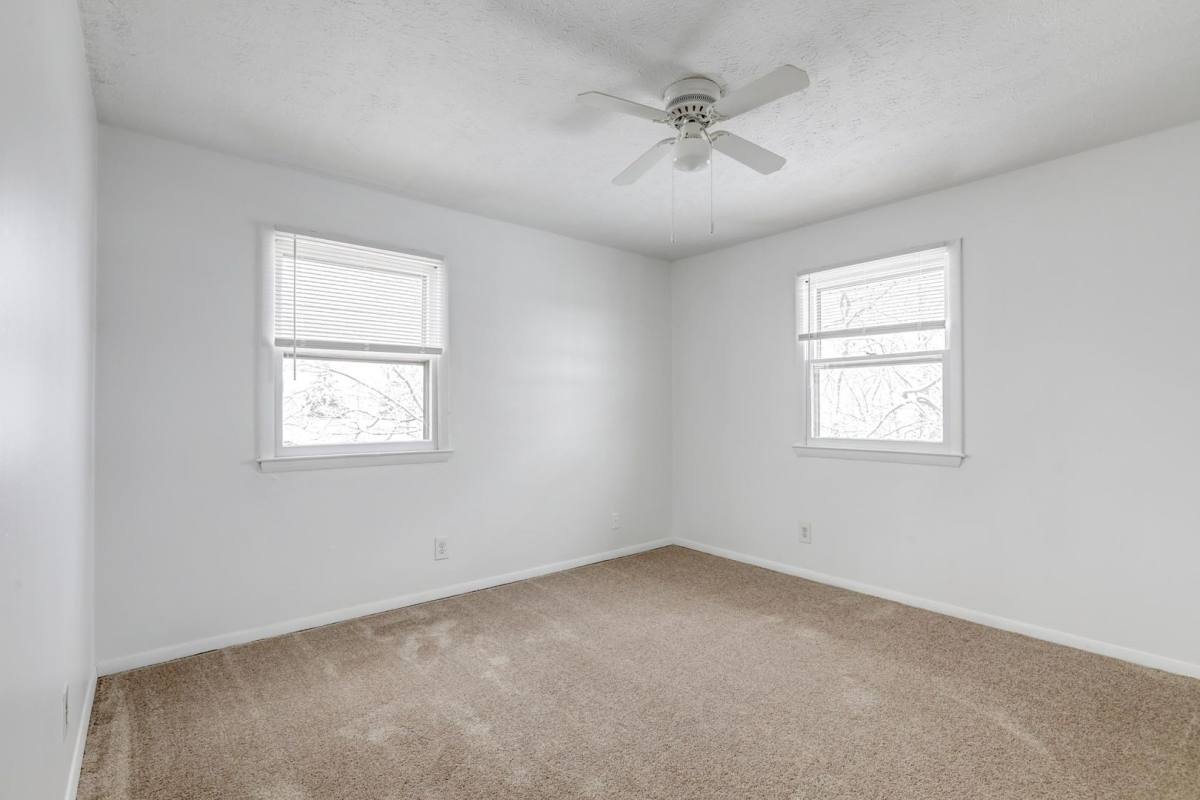Apartment for rent at 1410 Croxton Ave, Bloomington, IL 61701