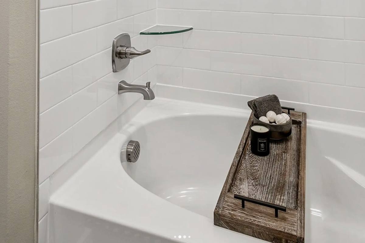 Apartment for rent at 8200 Glenn Day Dr #702, Arlington, TX 76002