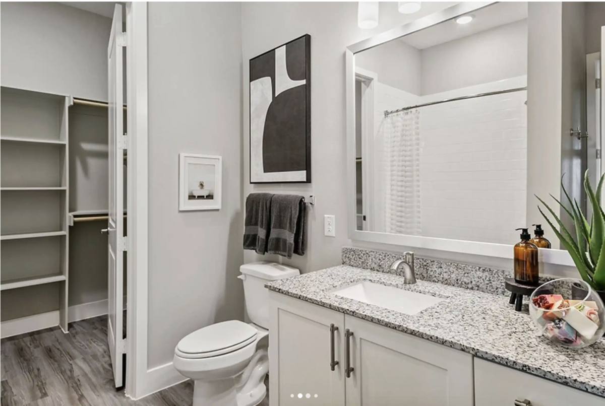 Apartment for rent at 8200 Glenn Day Dr #702, Arlington, TX 76002