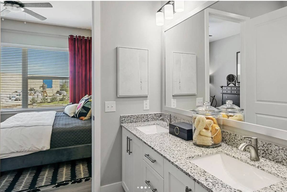 Apartment for rent at 8200 Glenn Day Dr #702, Arlington, TX 76002