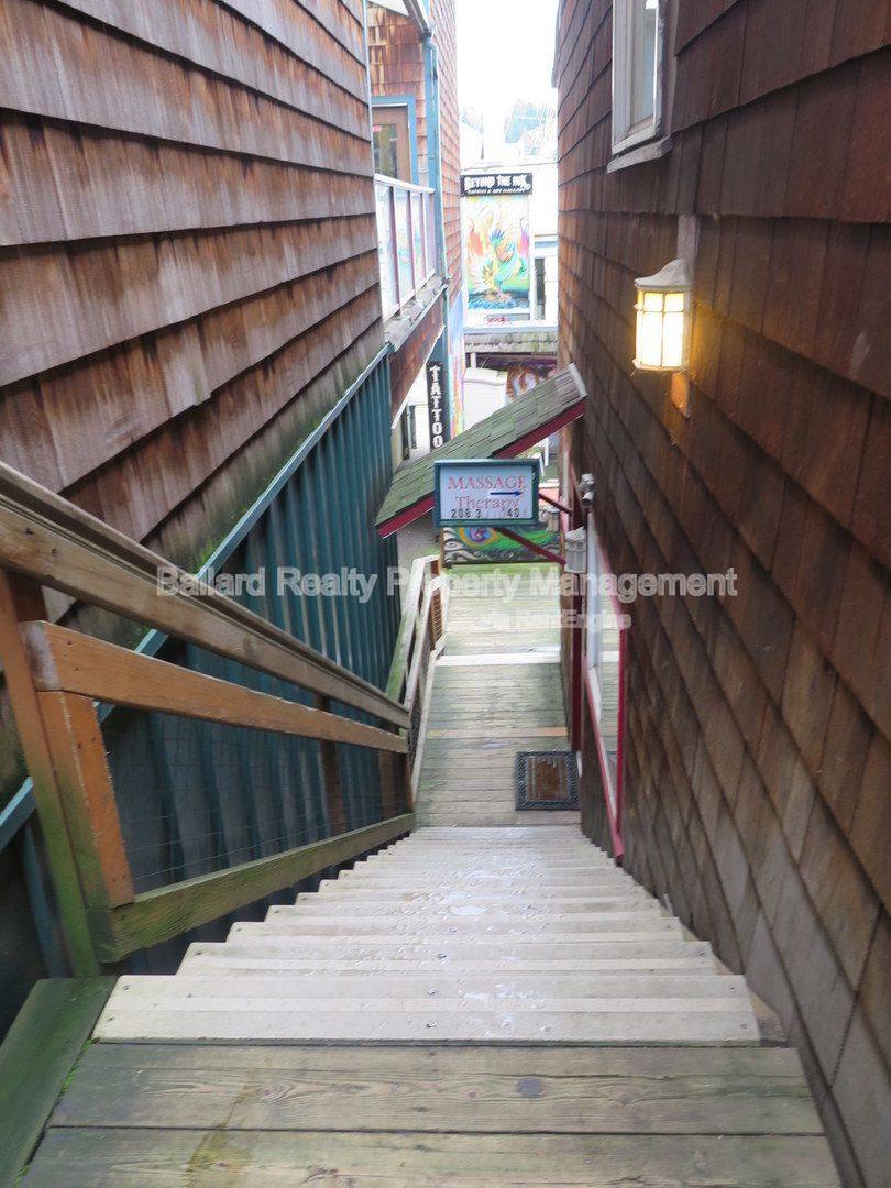 Apartment for rent at 469 N 36th St #B, Seattle, WA 98103