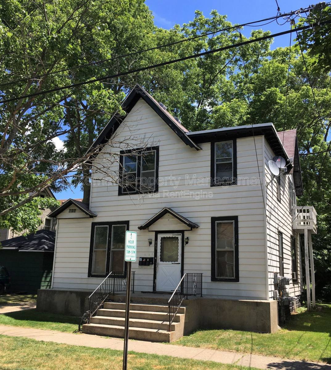 Apartment for rent at 609 Pearl St #1, Kalamazoo, MI 49007