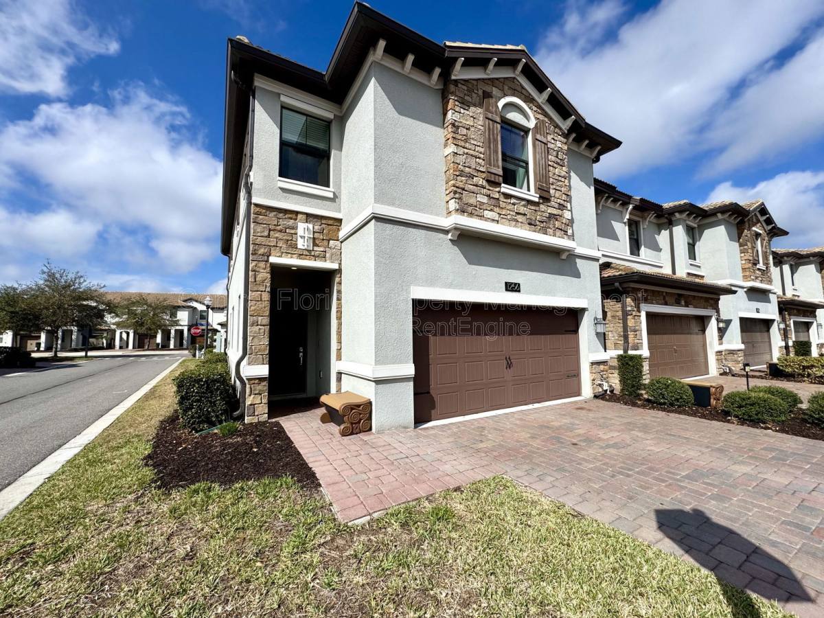 Townhouse for rent at 1256 Payne Stewart Dr, Davenport, FL 33896