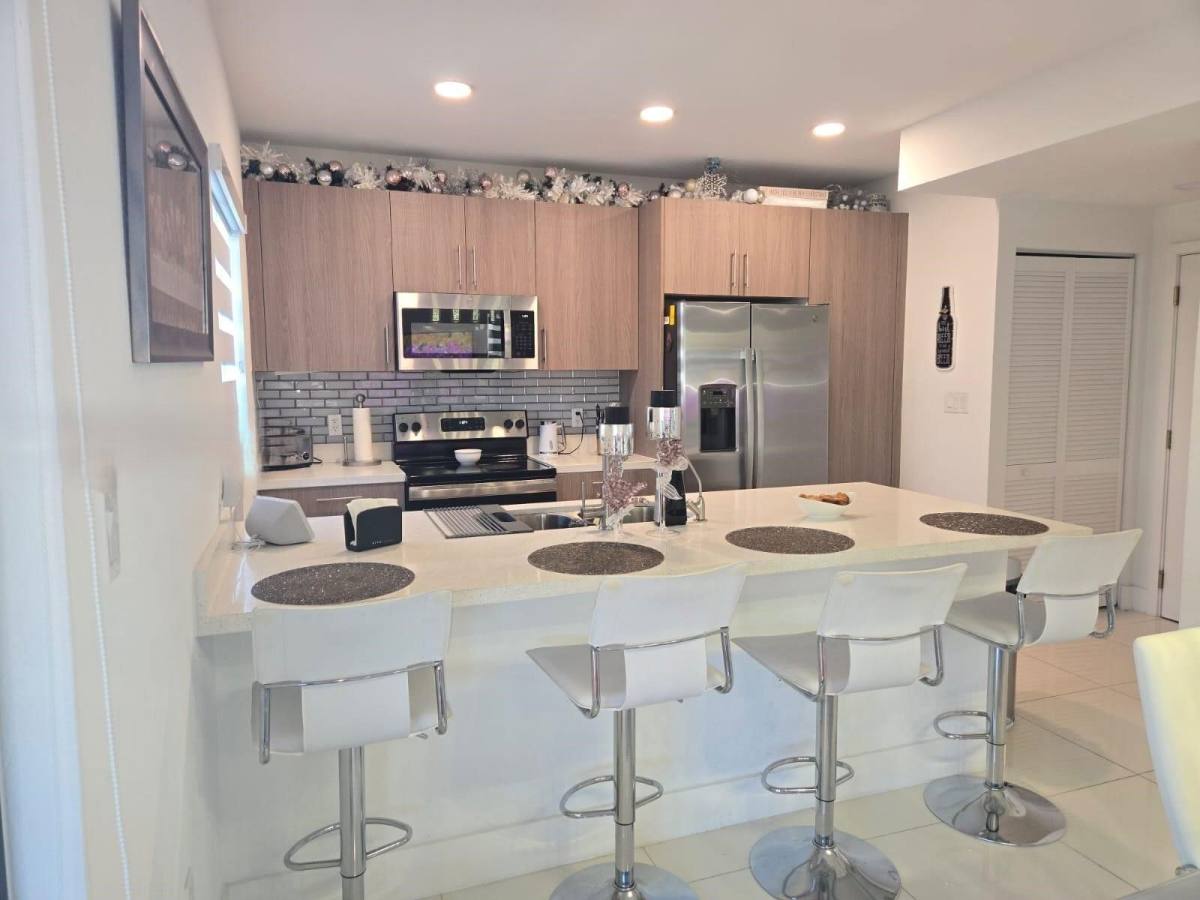 House for rent at 249 NW 12th Ave, Homestead, FL 33034