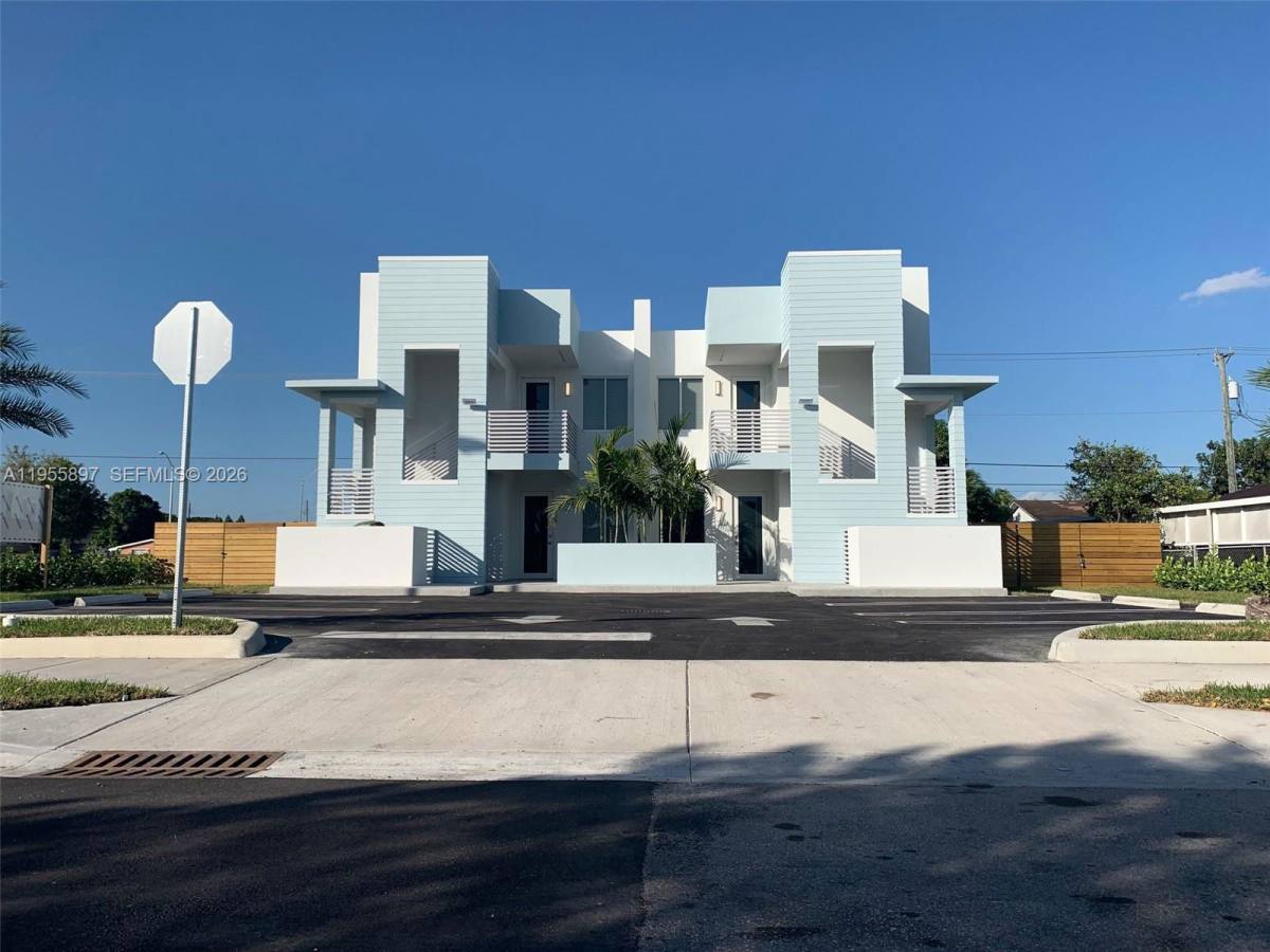 Apartment for rent at 803 E 28th St #803, Hialeah, FL 33013