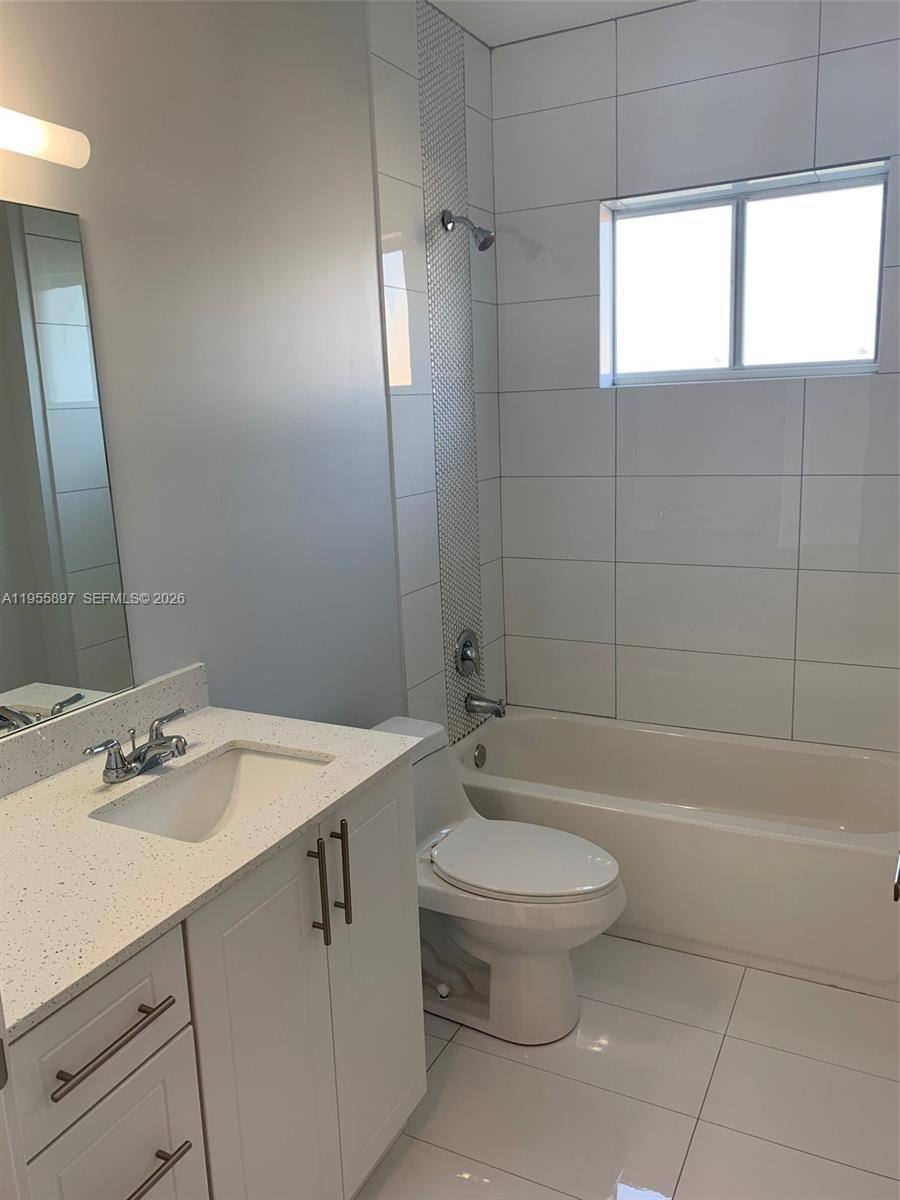 Apartment for rent at 803 E 28th St #803, Hialeah, FL 33013