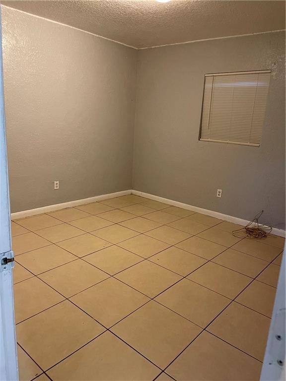 House for rent at 918 NW 24th Ave, Fort Lauderdale, FL 33311
