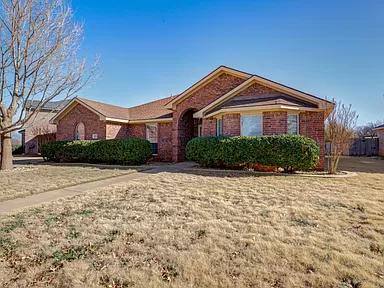 House for rent at 4905 Grinnell St, Cleburne, TX 76033