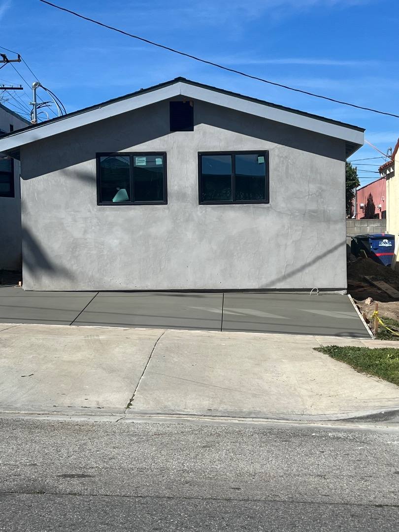 Apartment for rent at 3541 Homeland Dr, Los Angeles, CA 90008