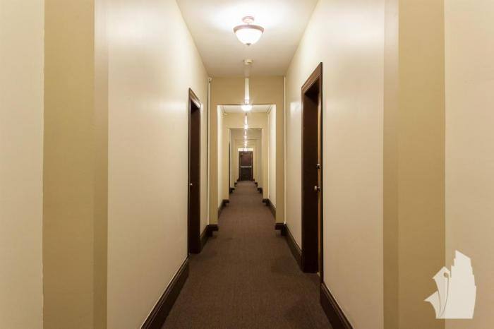 Apartment for rent at 635 W Barry Ave #306, Chicago, IL 60657