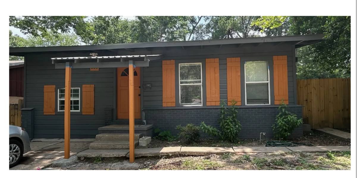 House for rent at 607 W Dallas St, Conroe, TX 77301