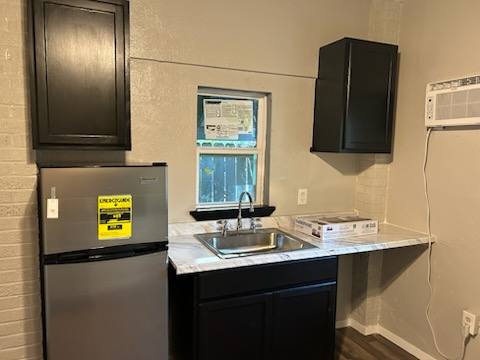 Townhouse for rent at 615 W Dallas St, Conroe, TX 77301