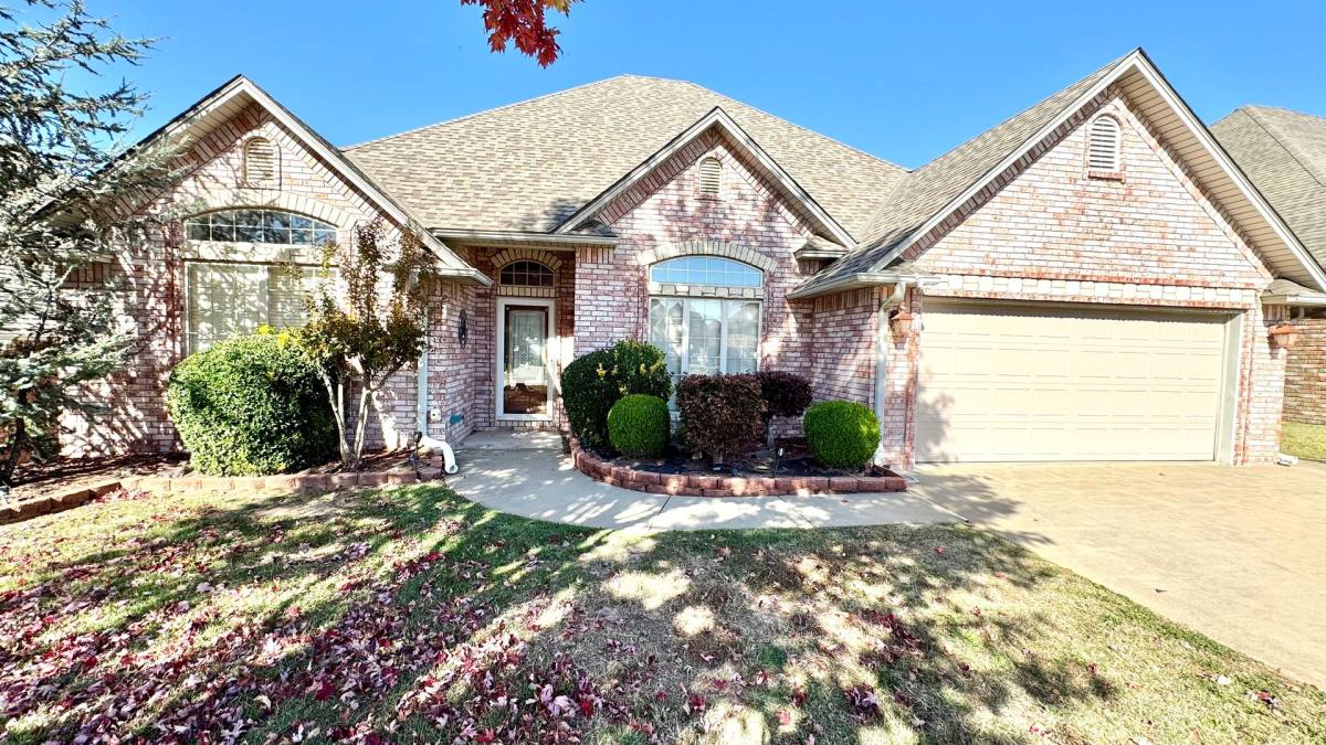 House for rent at 1205 Stonegate Lane, McAlester, OK 74501