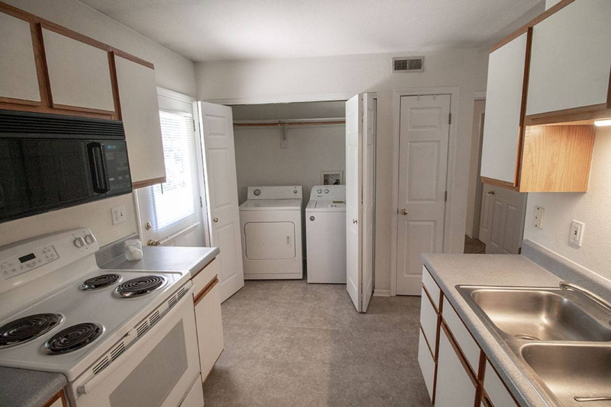 Apartment for rent at 5200-5202 Tessa Way, Columbia, MO 65203