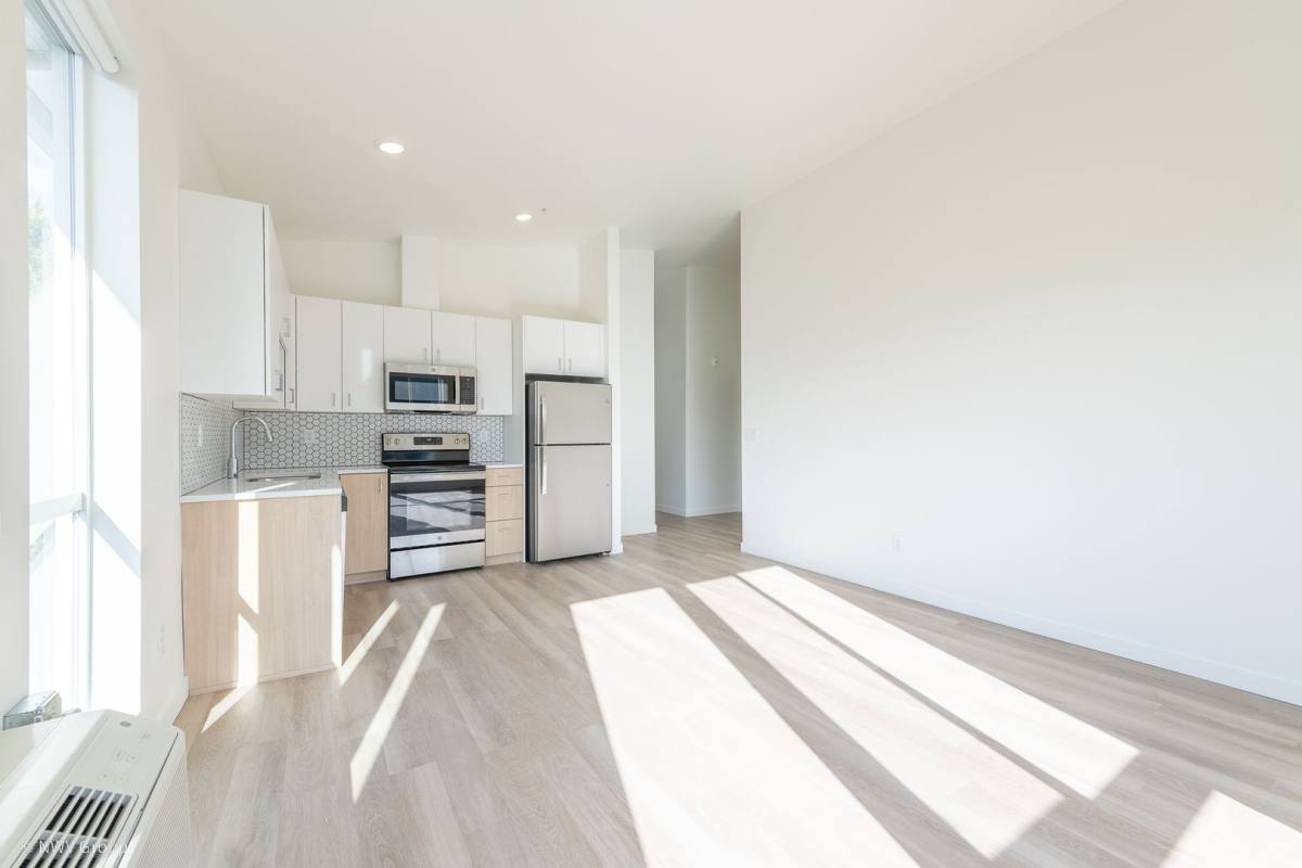 Apartment for rent at 8770 N Willamette, Portland, OR 97203