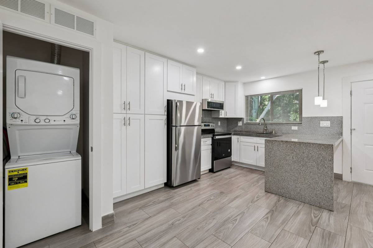 Apartment for rent at 458 Ballantyne St, El Cajon, CA 92020