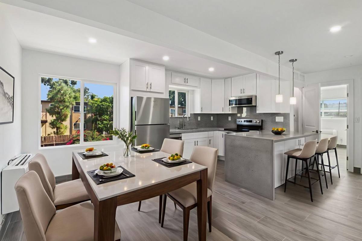 Apartment for rent at 181 Ballantyne St, El Cajon, CA 92020