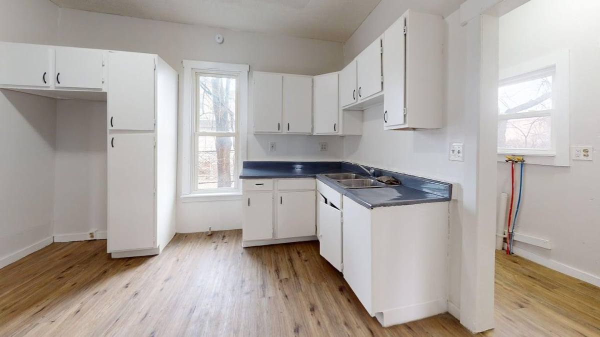 Apartment for rent at 1408 Maple Ave NE, Canton, OH 44705