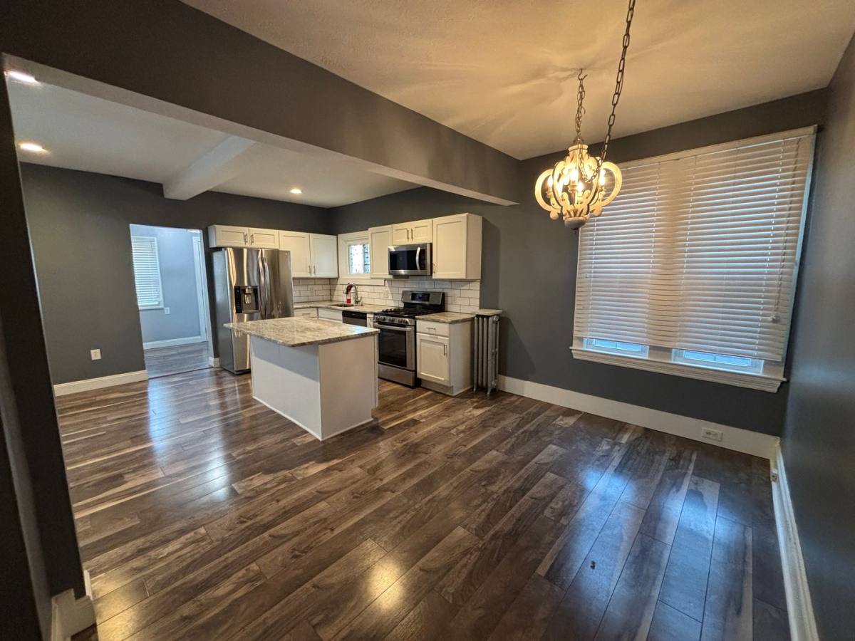 Apartment for rent at 4200 Whitman Ave, Cleveland, OH 44113