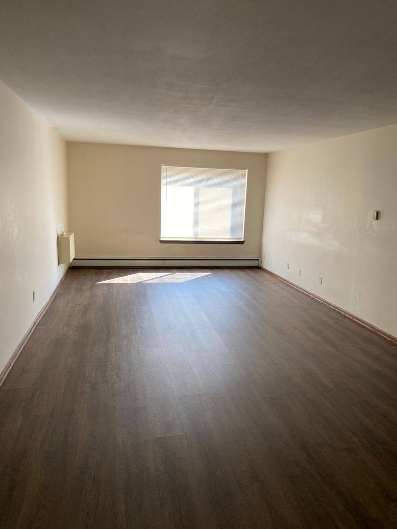 Apartment for rent at 2801 W Custer Ave, Milwaukee, WI 53209