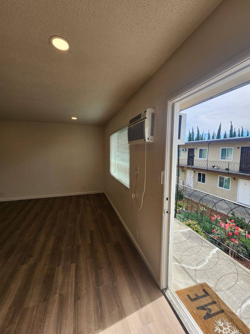 Apartment for rent at 1895 San Vincente Dr, Concord, CA 94519