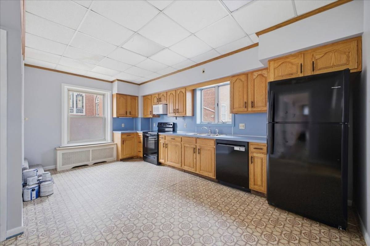 House for rent at 1229 Main St, Northampton, PA 18067