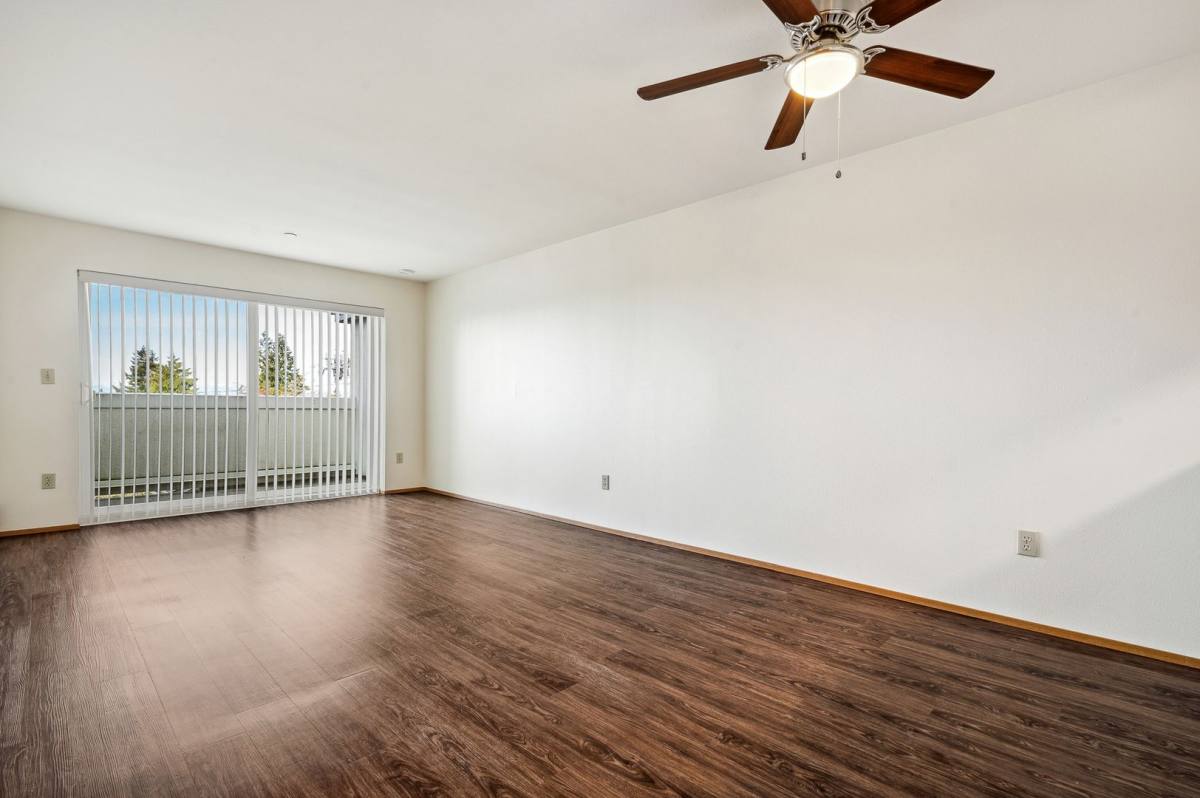 Apartment for rent at 12250 Greenwood Ave N, Seattle, WA 98133
