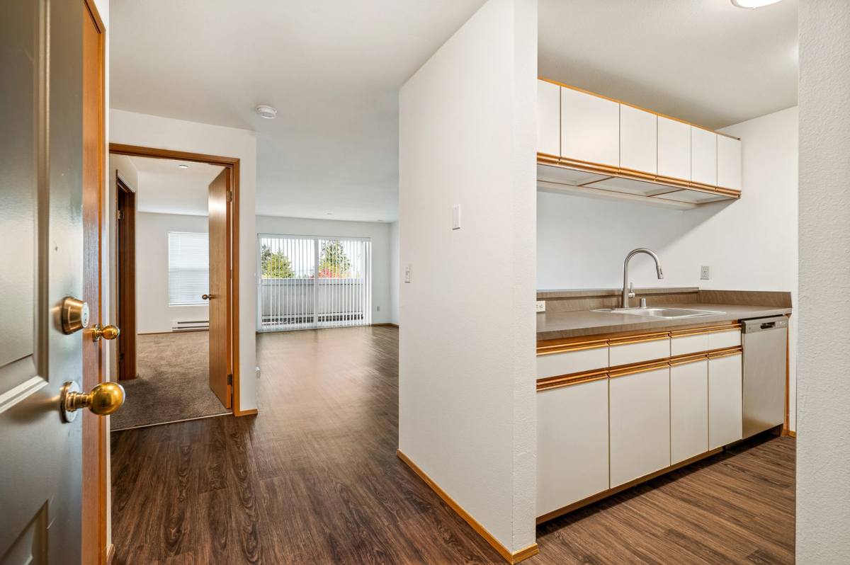 Apartment for rent at 12250 Greenwood Ave N, Seattle, WA 98133