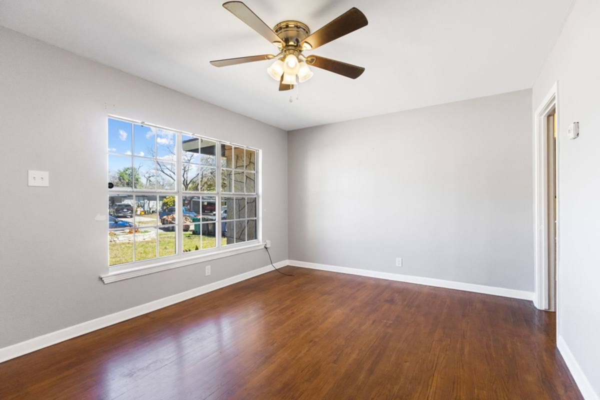 House for rent at 210 Dryden, San Antonio, TX 78213