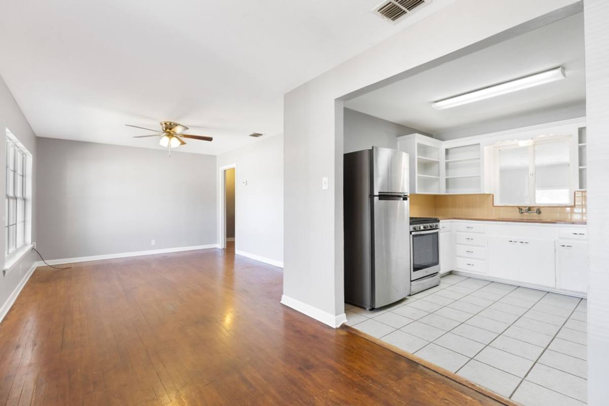 House for rent at 210 Dryden, San Antonio, TX 78213