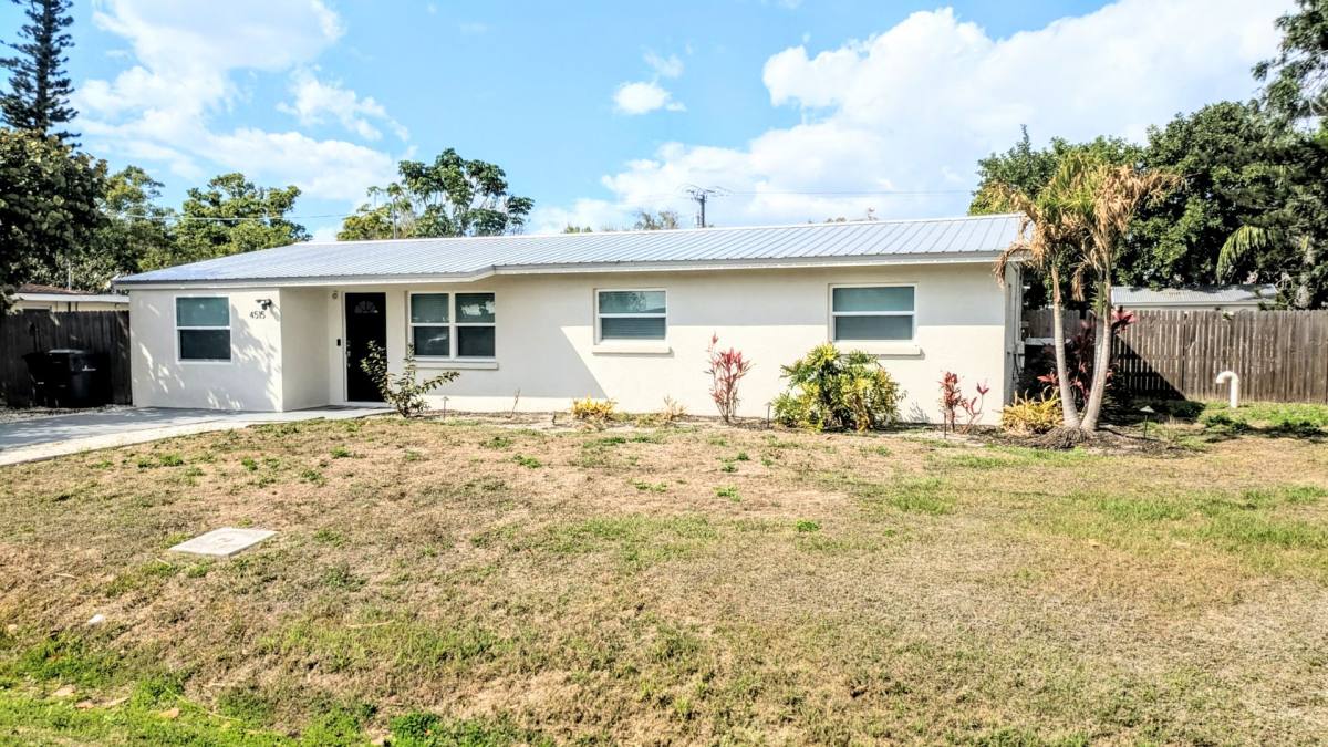 House for rent at 4515 Spahn St, Sarasota, FL 34232