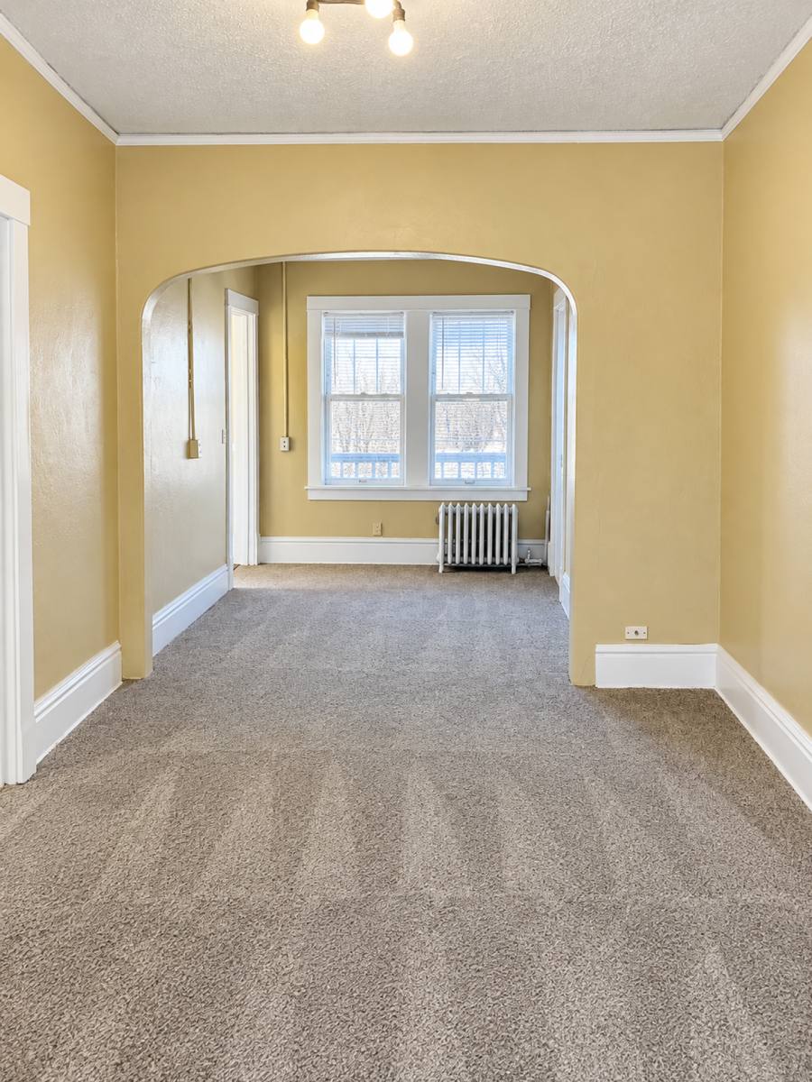 467 Herschel St, St. Paul, MN 55104 - Apartment for Rent - Image 8