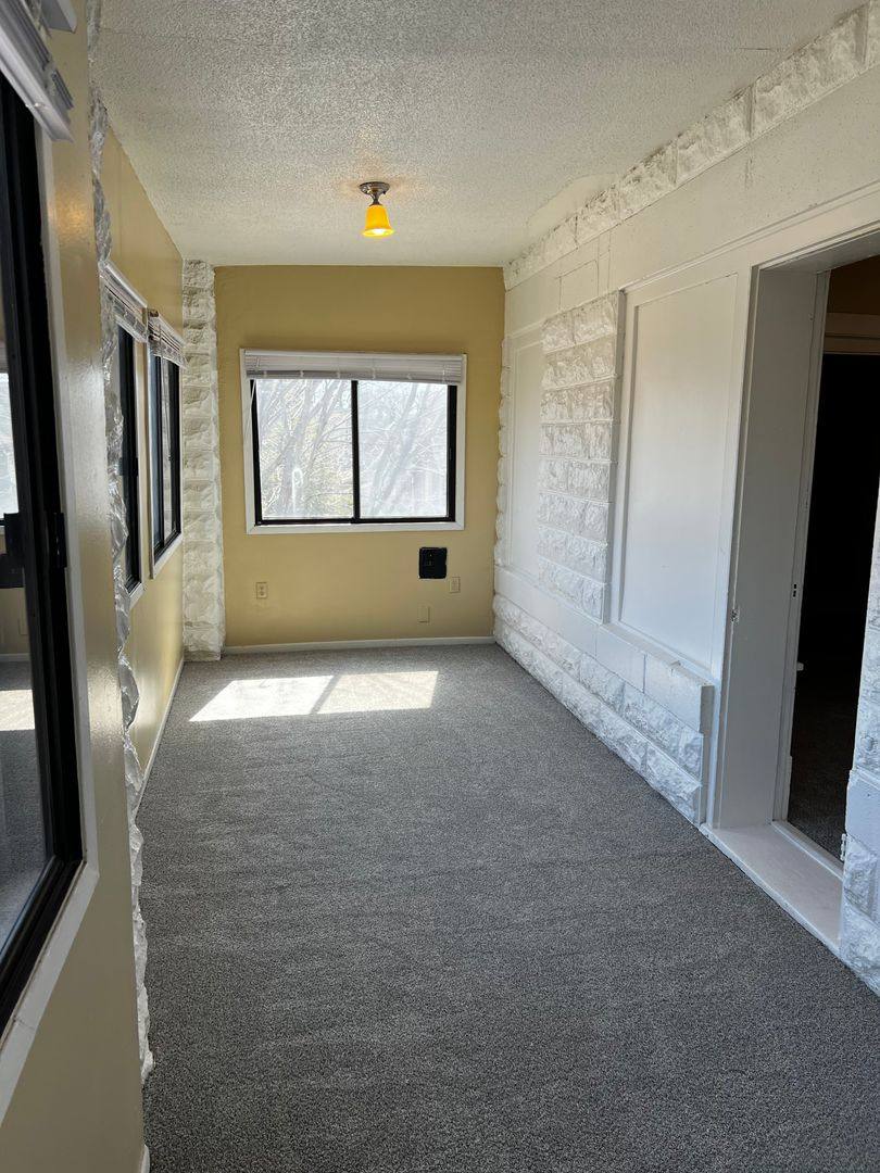 Apartment for rent at 467 Herschel St, Saint Paul, MN 55104