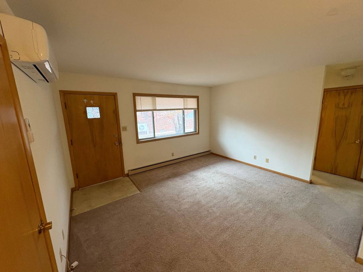 Apartment for rent at 600 Marshall Ave, Mattoon, IL 61938