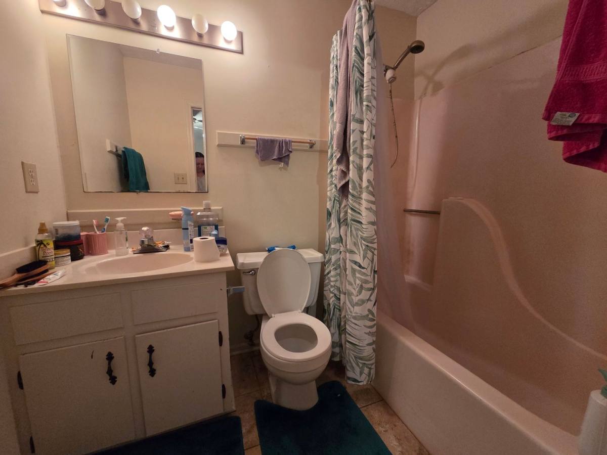 Apartment for rent at 109 Howell Way, Athens, GA 30606