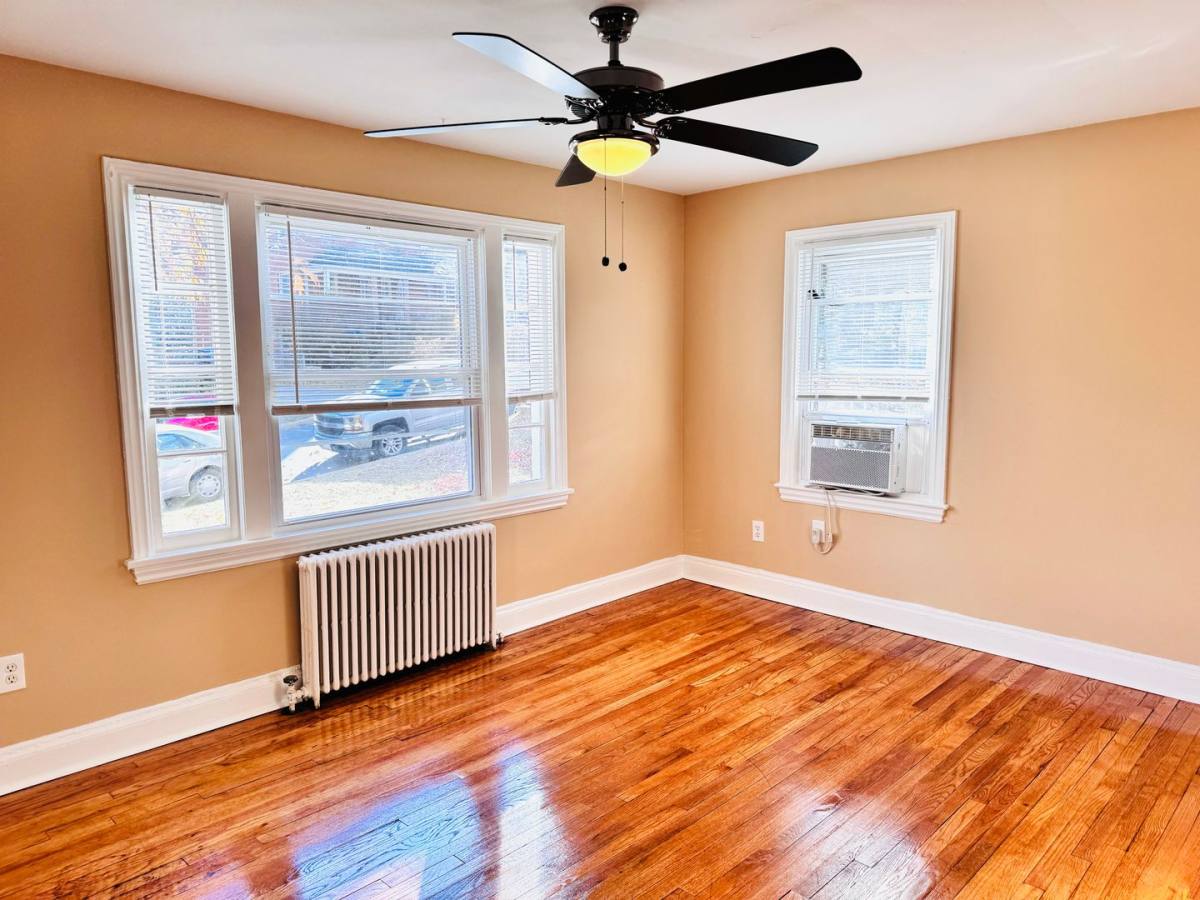 Apartment for rent at 908 Hudson Ave, Takoma Park, MD 20912