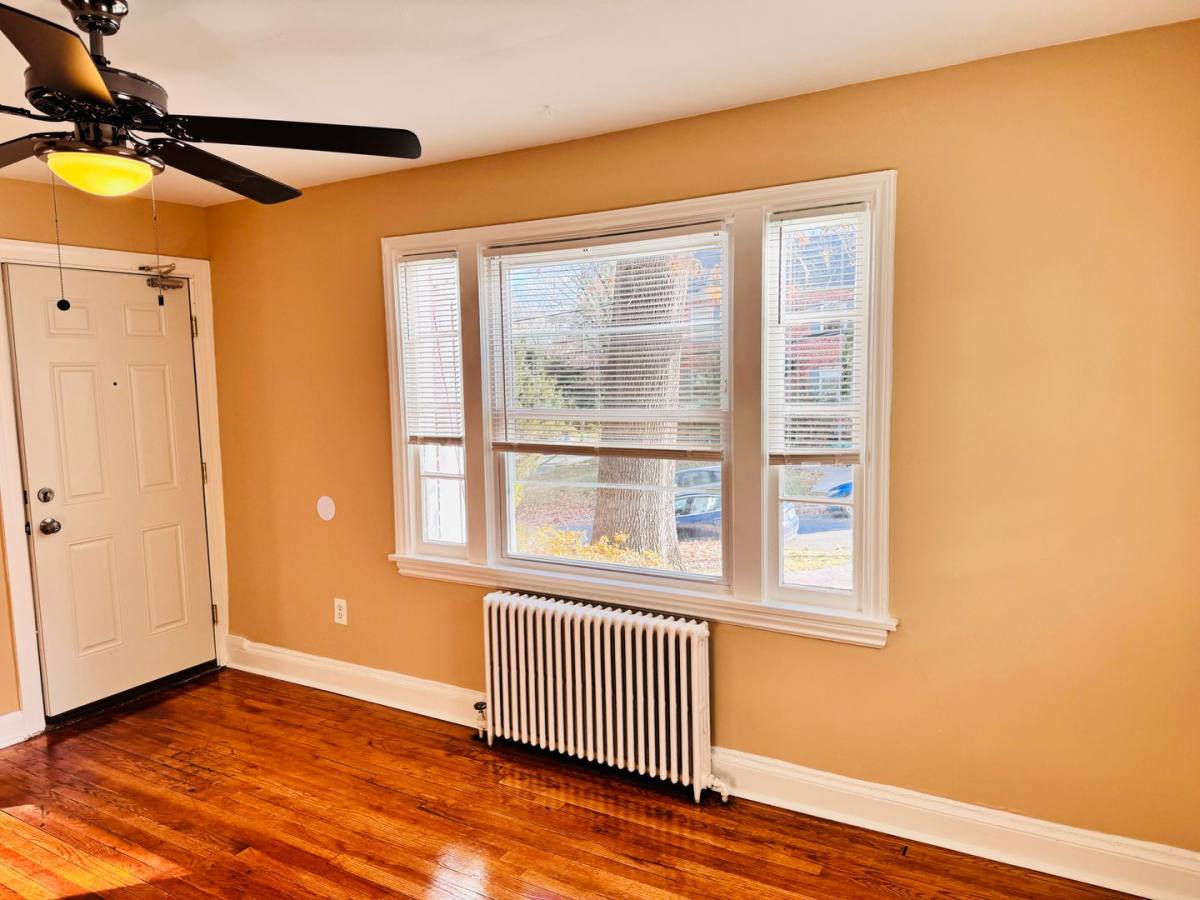 Apartment for rent at 908 Hudson Ave, Takoma Park, MD 20912