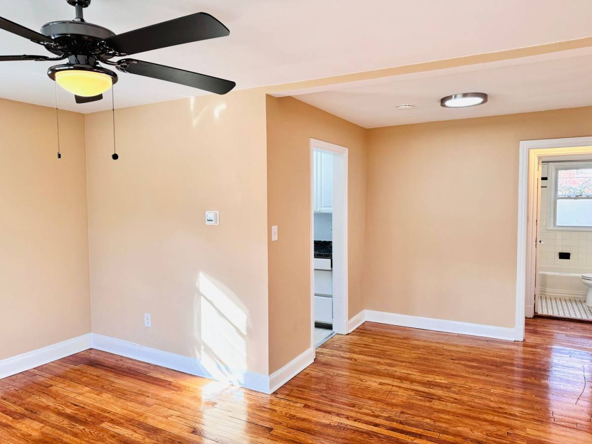 Apartment for rent at 908 Hudson Ave, Takoma Park, MD 20912