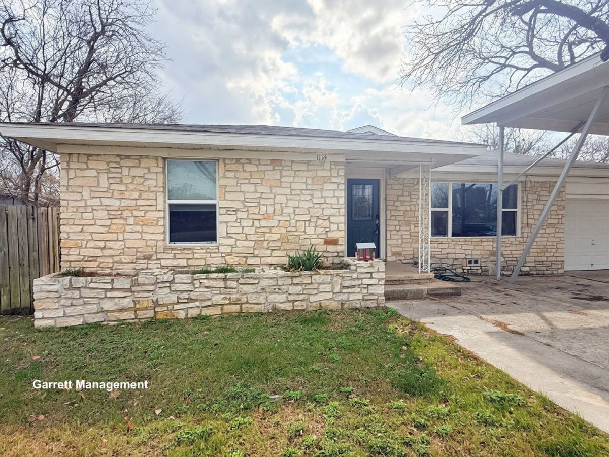 House for rent at 1114 Nix Rd, Lampasas, TX 76550