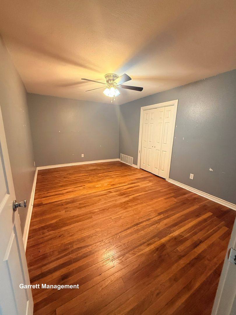 House for rent at 1114 Nix Rd, Lampasas, TX 76550