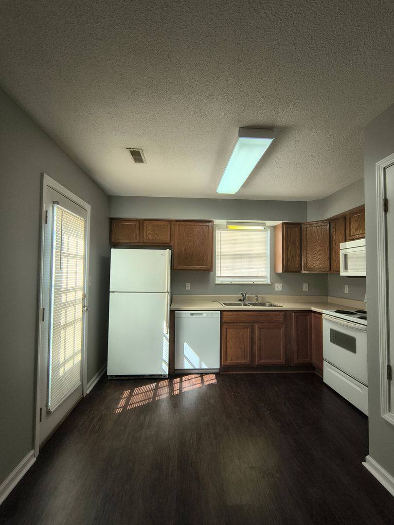 Condo for rent at 4703 Scepter Way, Knoxville, TN 37912