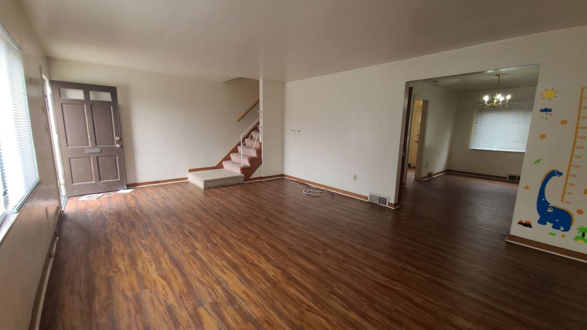 Apartment for rent at 135 Abbeyville Rd, Pittsburgh, PA 15228